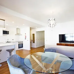  Apartment Baluarte